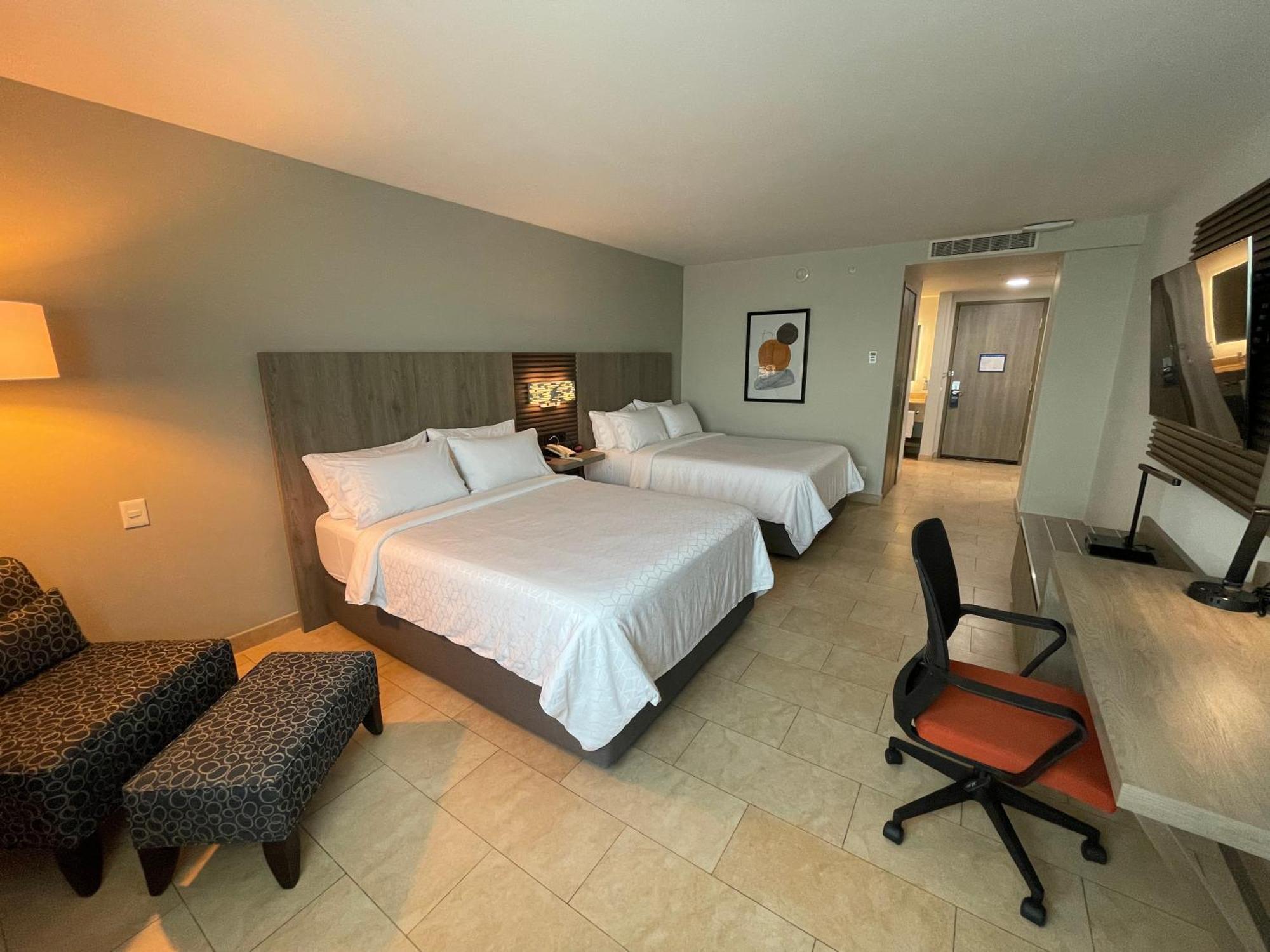 Holiday Inn Express Merida By Ihg Mérida Exterior foto
