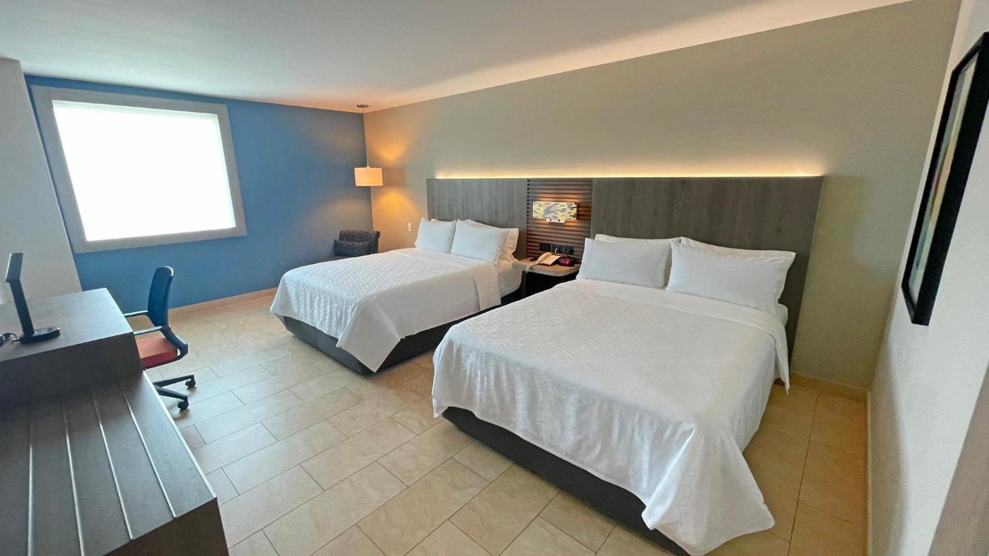 Holiday Inn Express Merida By Ihg Mérida Exterior foto
